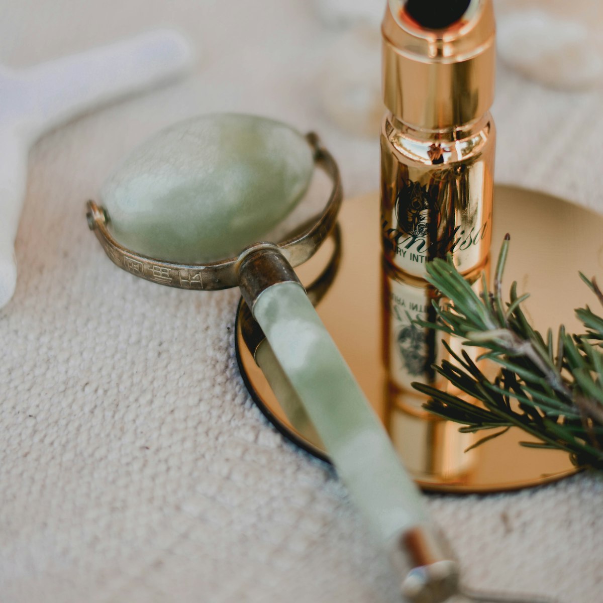 Jade Roller & Gua Sha Duo — view 4