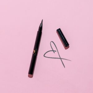 Precision Liquid Eyeliner — view 4